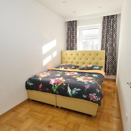 Lux Apartments Prestige เวียนนา ภายนอก รูปภาพ