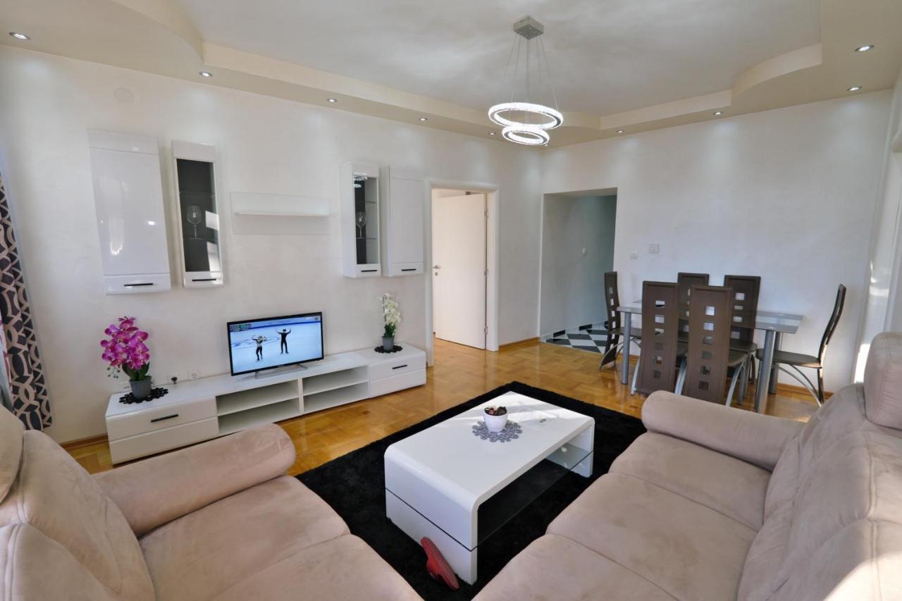Lux Apartments Prestige เวียนนา ภายนอก รูปภาพ