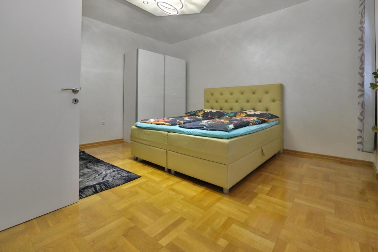 Lux Apartments Prestige เวียนนา ภายนอก รูปภาพ